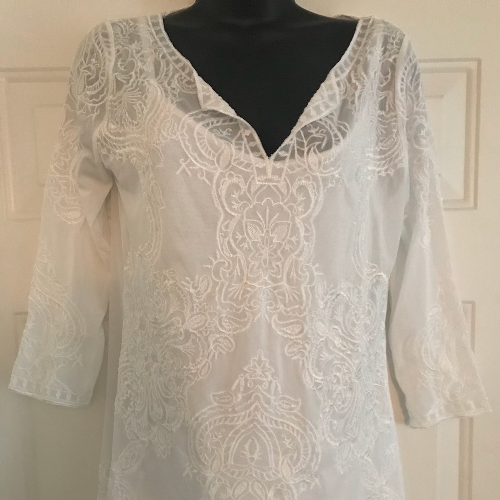White House Black Market Blouse
